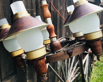 Vintage Western Wagon Wheel Chandelier Bulls Stirrups Western Decor Lighting Farmhouse Wild West Home Bar Hanging Kitchen Light Rustic Weste