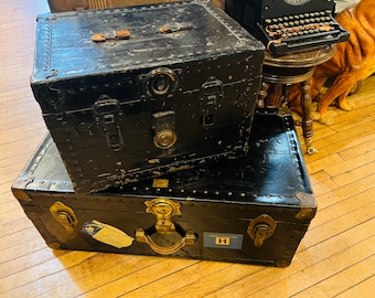 Vintage Steamer Trunk/Original Globetrotter Steamer Chest/Old Suitcase/Vintage Wedding Decor/Travel Themed Decor/Salesman Sample Square Stea