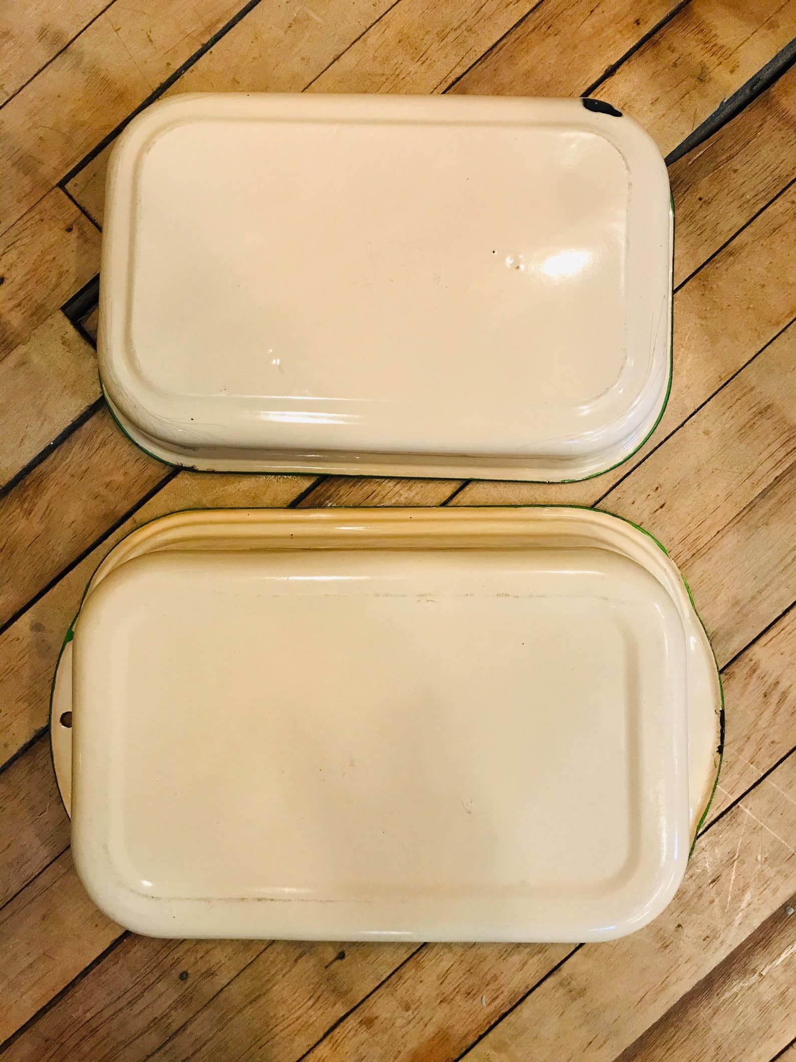 Vintage Cream and Green Enamelware Roasting Pans Casserole Etsy
