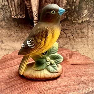 Vintage Bird Figurine Inarco Made in Japan Porcelain Brown and Yellow Birds Hand Painted Spring Cottagecore Farmhouse Decor Garden