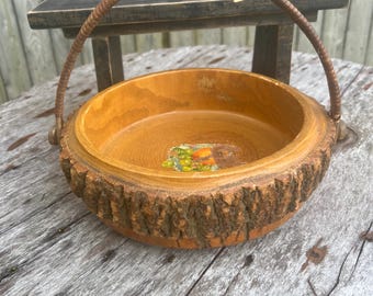 Vintage Wooden Nut Bowl Candy Dish Wood Live Edge Bowls with Handle Christmas Decor Gift Ideas