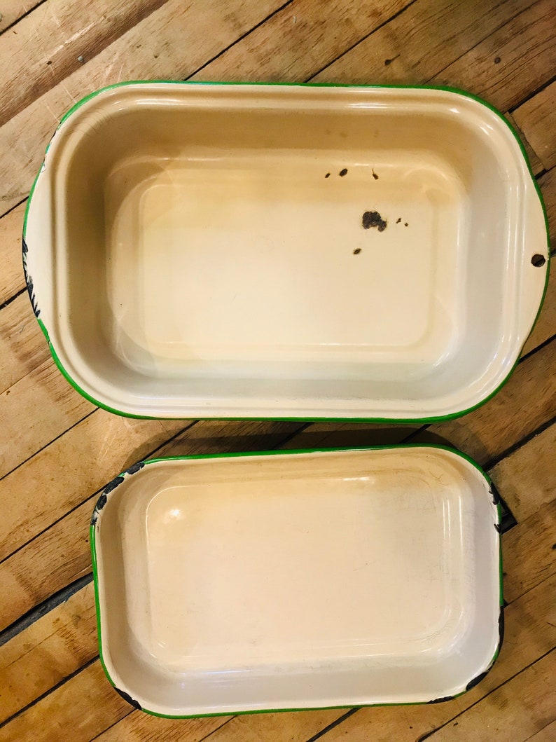Vintage Cream and Green Enamelware Roasting Pans Casserole Etsy