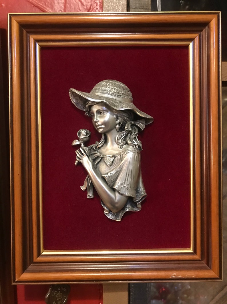 Vintage Les Etains Du Prince Framed Pewter Sculpture Woman Image 0