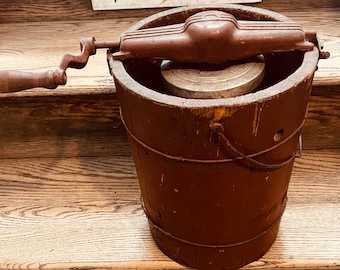 ANCIEN POT OU Seau en cuivre Décor tête de lion EUR 25,00 - FR