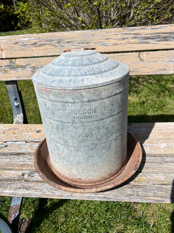 Arrosoir / Mangeoire Galvanisé Vintage - Métal - Pour Poules, Volaille - USA