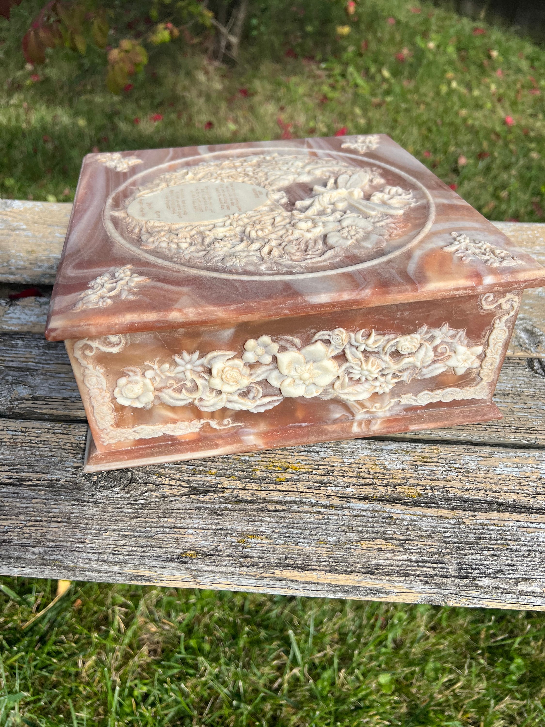 INCOLAY STONE　 ジュエリーボックス Vintage Genuine Incolay Stone Jewelry Trinket Box Cherubs