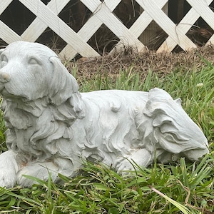 Spaniel Setter Retriever Dog Solid Concrete Statue Memorial Garden Statue