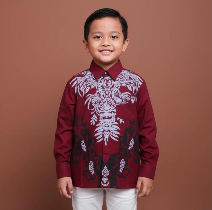 男の子用長袖バティックシャツ インドネシア伝統伝統コットン 幼児用