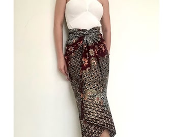Jupe Portefeuille En Coton Batik - Motif Dragons - Taille M - Vintage Et Ethnique - Occasion Très Bon état