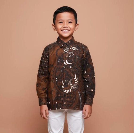 男の子用長袖バティックシャツ インドネシア伝統伝統コットン 幼児用