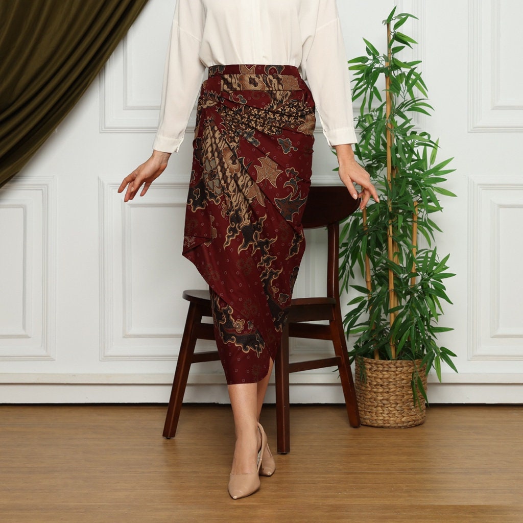 BCBGeneration Women's Batik Floral Midi Sarong Skirt - Asymmetrical Ruffle Front