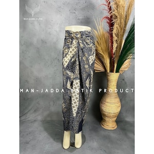 Ethnic Batik Wrap Skirt, Batik Pattern Skirt, Wrap Skirt, Batik Skirt, Ethnic Batik, Ethnic Skirt, Bali Beach Skirt, Sarong Wrap Skirt
