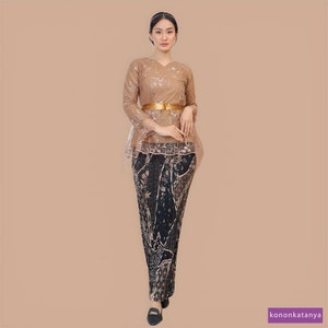 Aurora Tile Trendy Kebaya Set mit Plisket Batik Rock Perfekt, Kebaya Kleid, Kebaya, Kebaya Modern, Kebaya Encim, Kebaya Bali, Kebaya Set