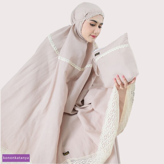 ムケナ(女性用お祈り衣装) Zenia Elegance: 2-in-1 レーザーカット 大人用ムケナ、女性用祈祷
