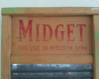 Midget Rusty Metal Washboard for Use in Kitchen Sink Vintage/Primitive