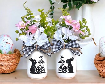 Easter Decor Hand Painted Mason Jars/Easter Gift For Her/Easter Flower Vase Table Decor Centerpiece