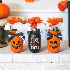 Halloween Decor Mason Jars Indoor Home Decor, Fall Fireplace Mantle Decor, Halloween Centerpiece Vase Decoration with Flowers Display