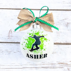 Skateboarding Christmas Ornament, Skateboarder Gift, Skater Gifts, Skateboard, Teen Boy Gift, Teen Girl Gift, Skating Gifts, Rider Ornament