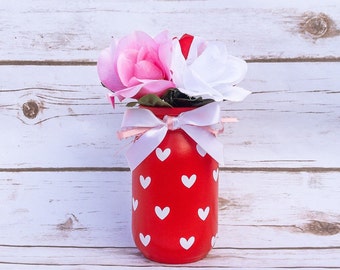 Red Mason Jar Heart Decor – Valentine’s Day Centerpiece or Birthday Gift for Women