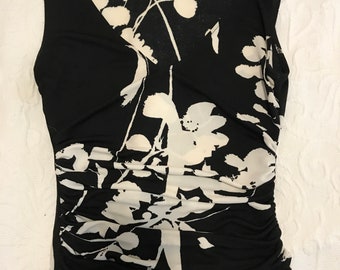 Vintage LA Designer Bianca Nero Ruched Side Polyester Tank Gorgeous Black & White Painted Design V-Neck Sleeveless Womens Size XS