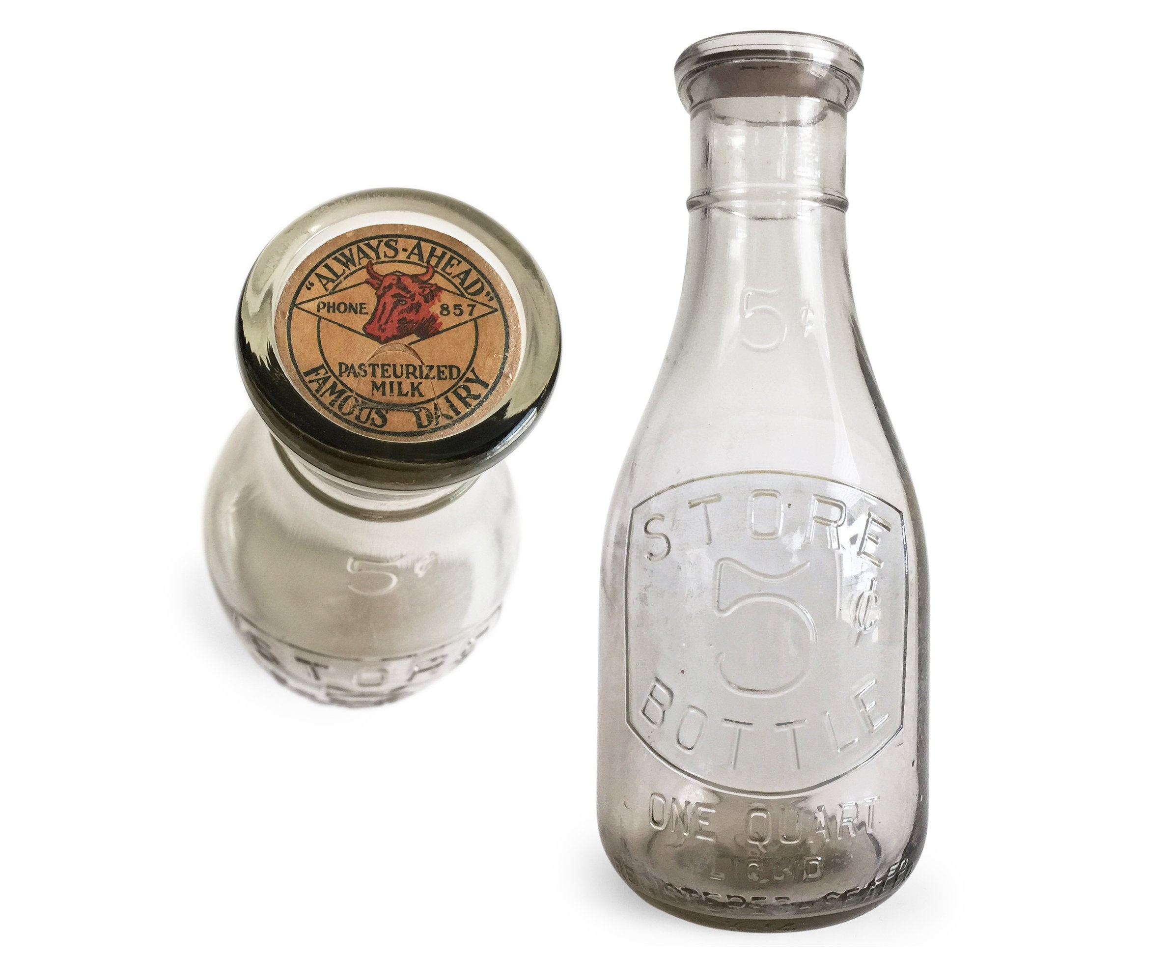 Bouteille de lait en verre transparent vintage avec bouchon