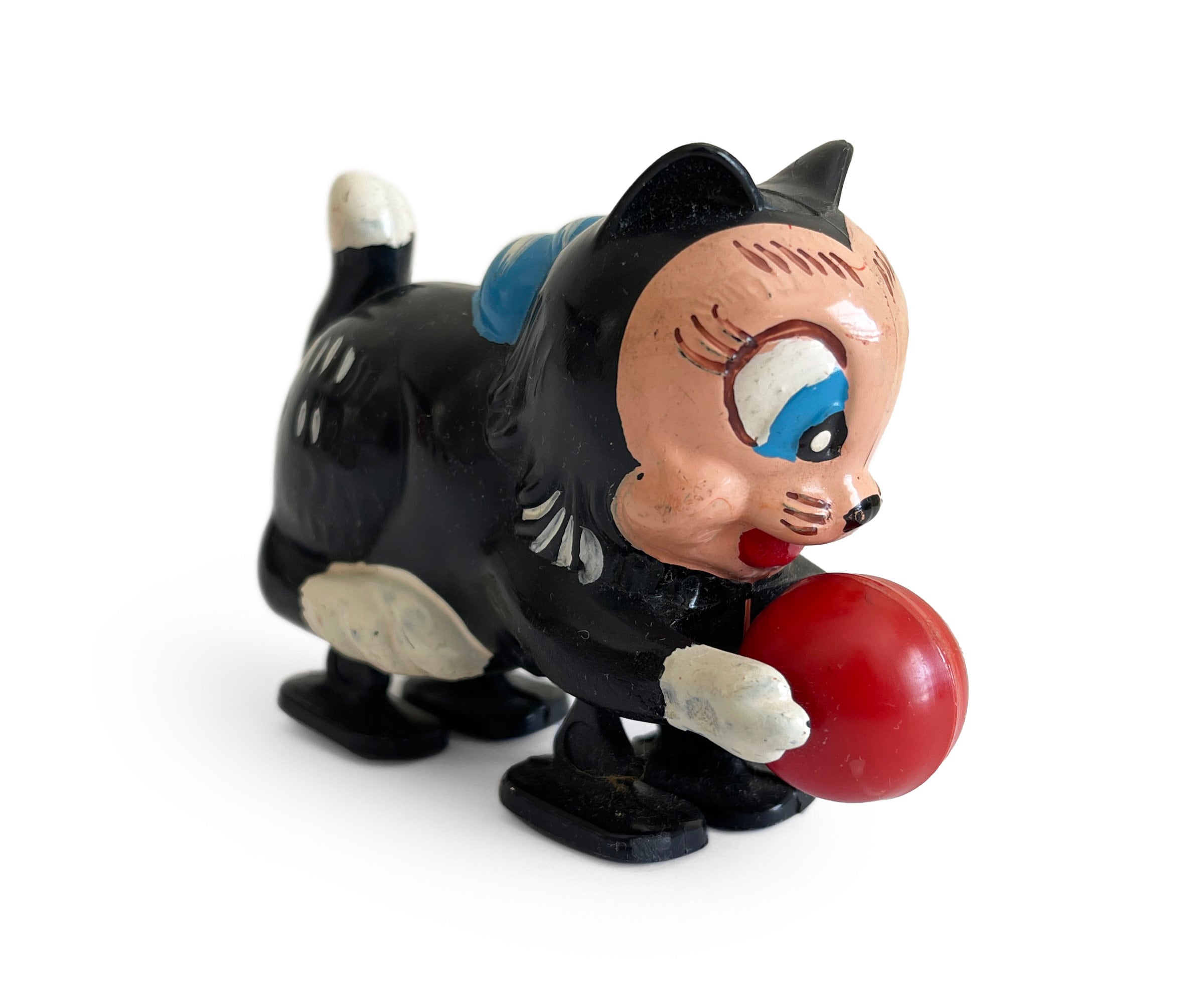 Figaro cat toy top