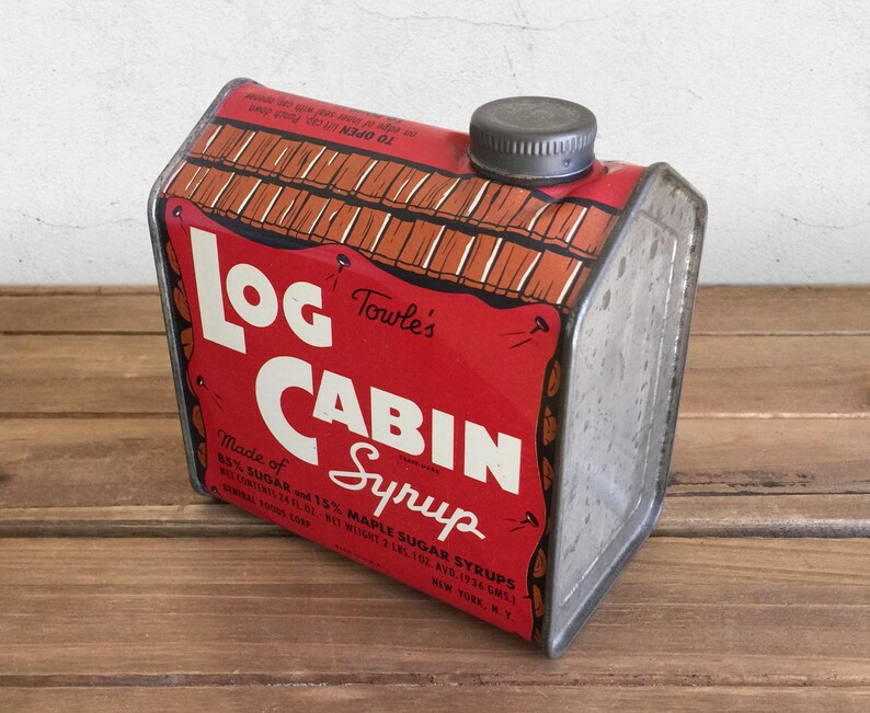 Vintage Towle s Log  Cabin  Syrup  Tin 1940s ORIGINAL 24 OZ 