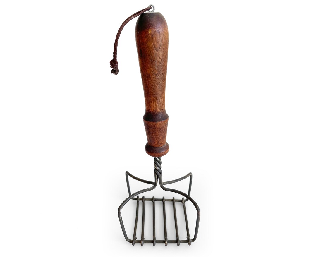 Vintage Potato Masher Twisted Wire Wood Handle Vegetable Etsy