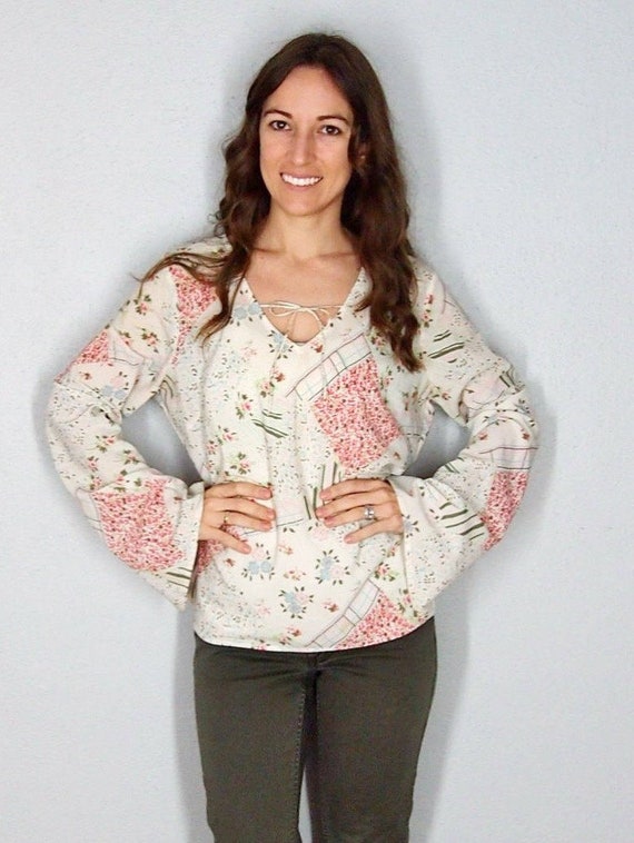 70s Bell Sleeve Shirt Wildflower Blouse boho hippie shirt Etsy