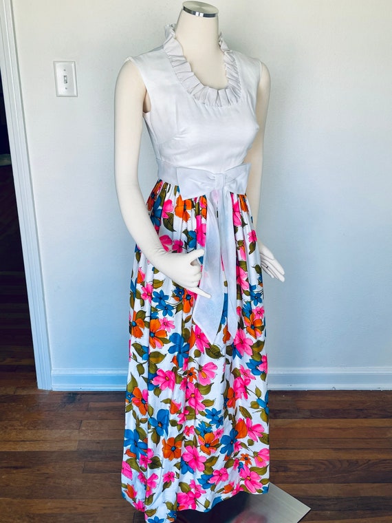 Vintage 1960s floral maxi dress, hippie bright tr… - image 8