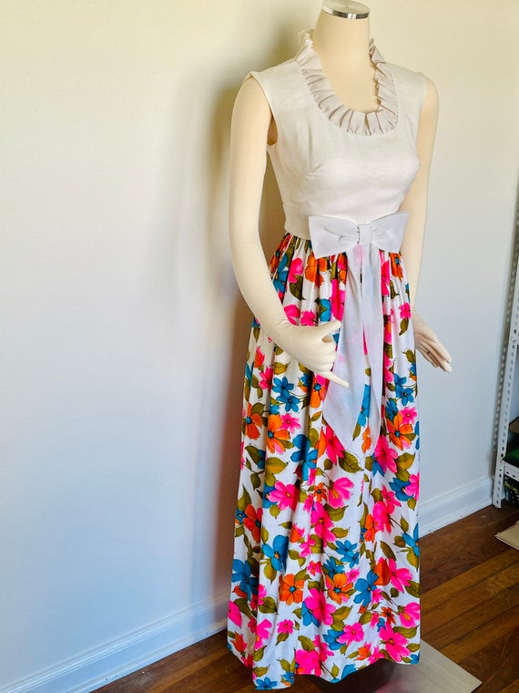 Vintage 1960s floral maxi dress, hippie bright tr… - image 10
