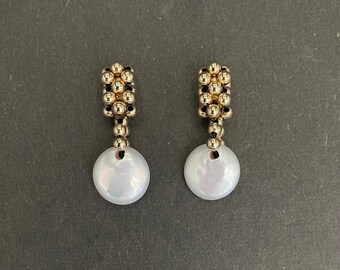 Fresh water pearl Earrings, pearl earrings, gold Earrings, woven earrings, pearl, Artisan Jewelry, Sher Berman