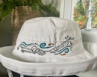 Run for Roses Hat - Etsy