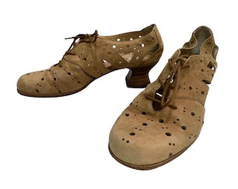 vintage Peter Fox - Richelieus à talons en cuir perforé nubuck marron clair | 9.5