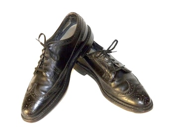 60s O'Sullivan Black Leather Wingtip Oxford Shoes | Vintage Brogues Oxfords | Men's 11.5 B