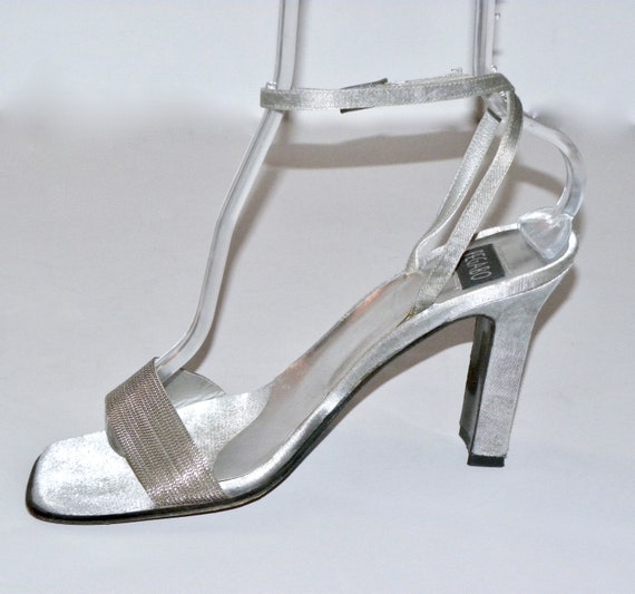 Vintage 90s Square Toe SILVER Chain Mail Sandals |