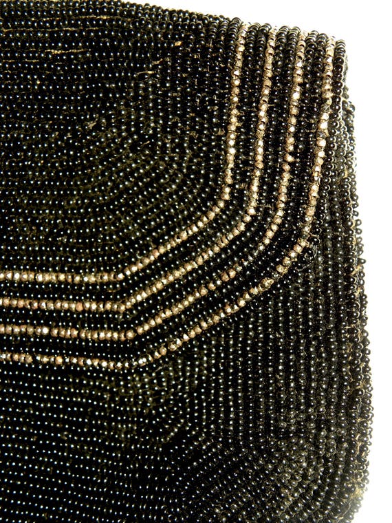 30s 40s Black Beaded Silk Evening Bag | Small Clu… - image 3