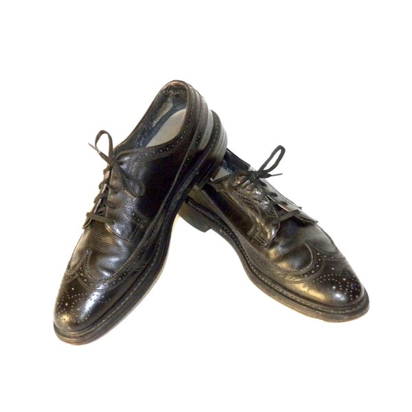 60s O'Sullivan Black Leather Wingtip Oxford Shoes | Vintage Brogues Oxfords | Men's 11.5 B