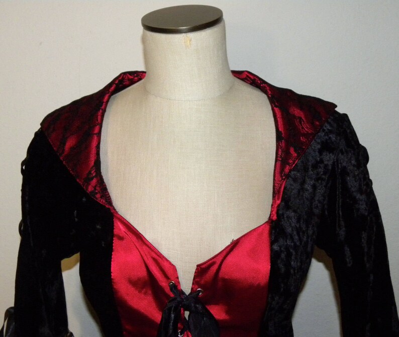 Fits SmM Vintage 90s Goth Mini Dress Black /& Red Crushed Velvet LACE Bell Sleeves