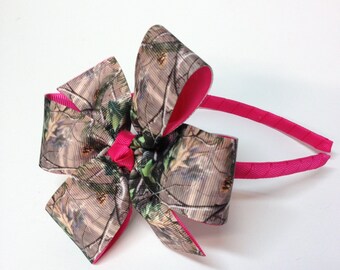 Girls Mossy Oak Camouflage Headband Teen Hair Accessory Camo Hair Bow Green Brown Tan Camo Print With Hot Pink Headband