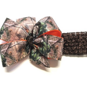 Girls Mossy Oak Brown Green Tan Camouflage Hair Bow on Crochet Headband With Orange Ribbon Baby Camo Hair Bow Toddler Girl Hair Accessories