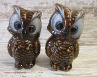 4 Macrame Owl Beads, Vintage: Craft Supply, Hong Kong, Fibre-Craft #6599