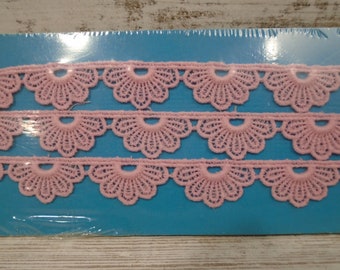 Vintage Lace Trim, Scalloped, Package, Trimtex, Craft Supply, NIP NOS #4443