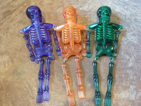 plastic skeleton toys