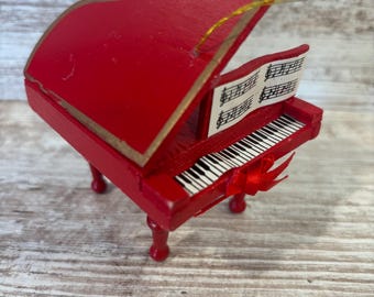 Piano Ornament, Vintage Christmas, Wood, Tree Decor #7068