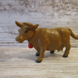 Cow Miniature Bull Christmas Vintage Plastic Toy Figure Animal Terrarium Fairy Garden Supply Dairy Farm Barn Decor Party Craft (#5241)