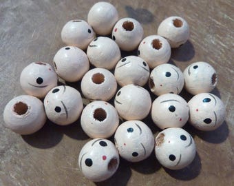 21 Wood Doll Head Face Beads, 14mm: Vintage, Craft Supply #1165
