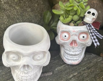 Cement Skull Planter, UNPAINTED: Succulent Pot, Goth, Halloween Decor, Handmade