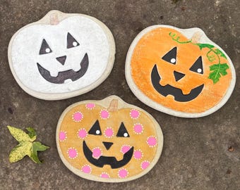 Pumpkin Stepping Stone, Jack O Lantern, UNPAINTED: Garden Art, Handmade Decor
