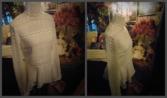 VICTORIAN ROMANCE S size Small fit n flare blouse… - image 4